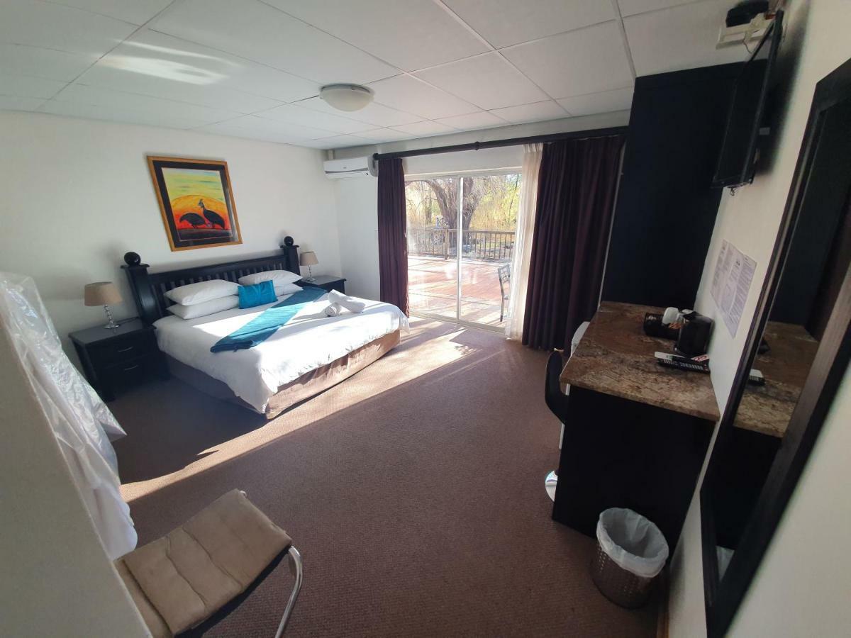 Leach Lodge Kuruman Exteriör bild